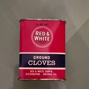 Red & White Ground Cloves Tin